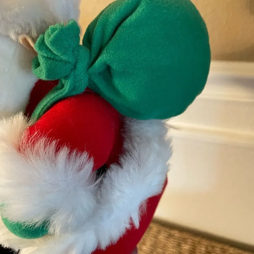 1990’s Stuffins Plush Santa New Condition!